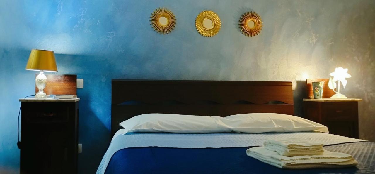 La Casa Tra Gli Ulivi Bed and Breakfast Cortona Exteriör bild